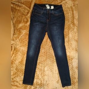 Hollister Dark Wash Jeans Size 3S